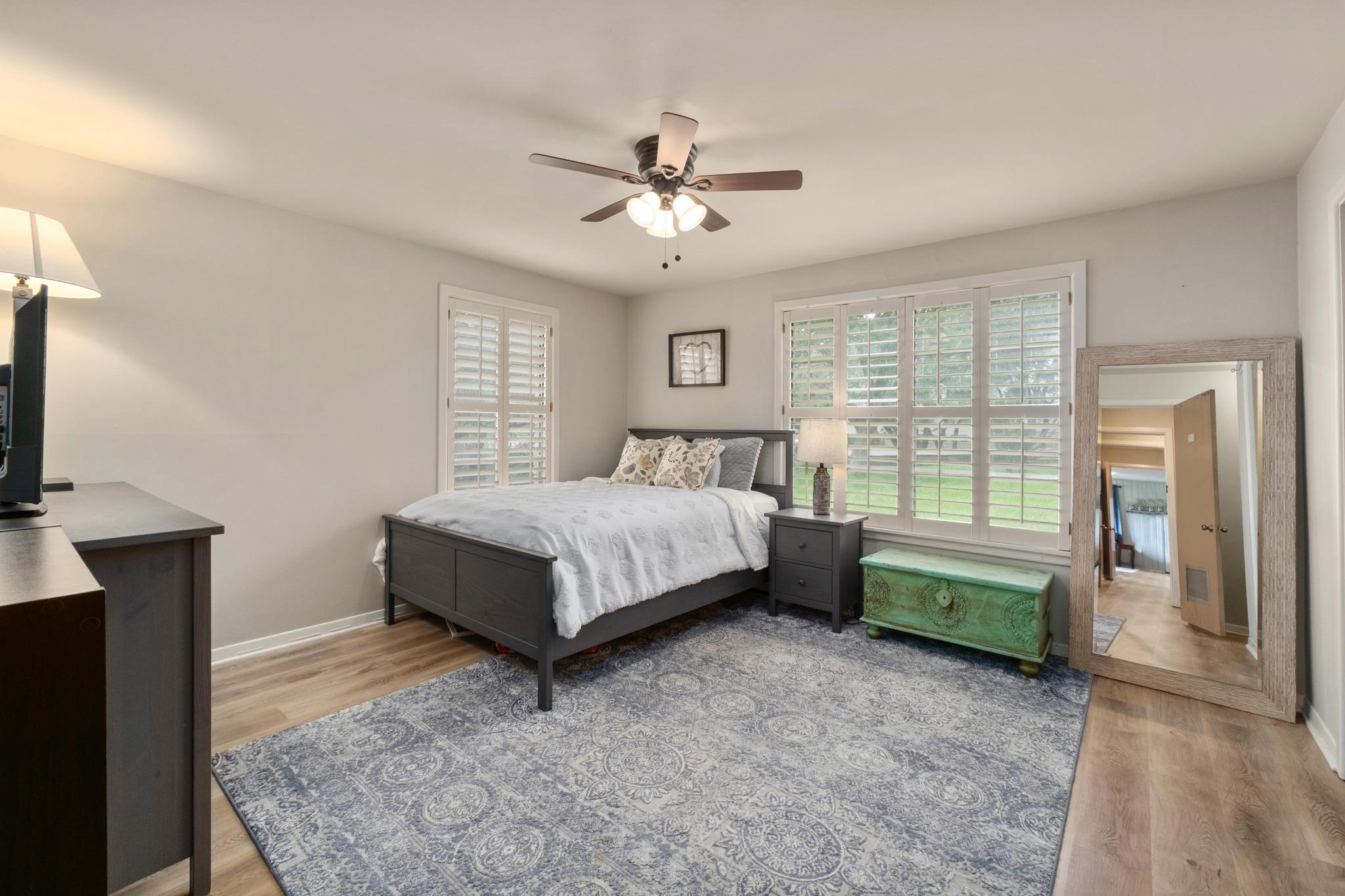 2805 Hatley DR