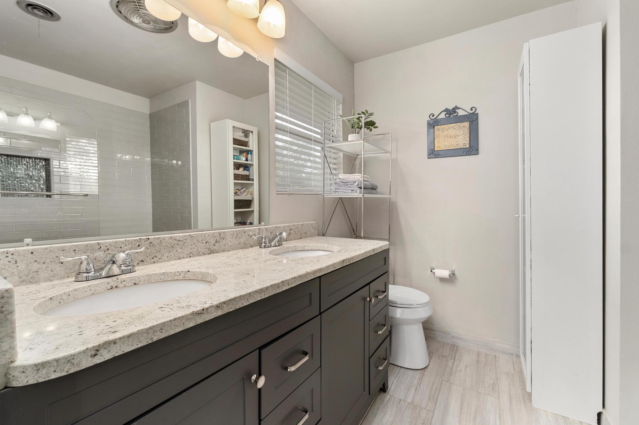 2805 Hatley DR