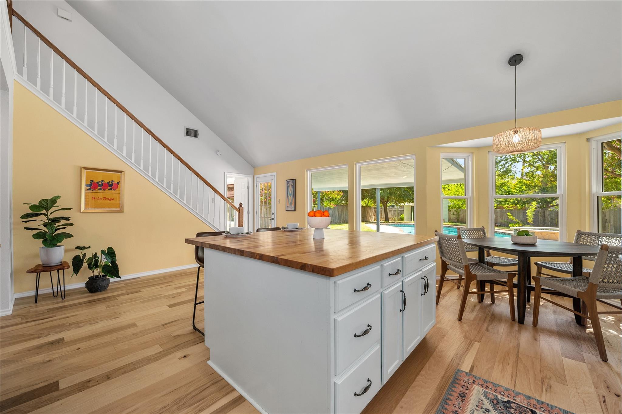 17121 Village Glen RD