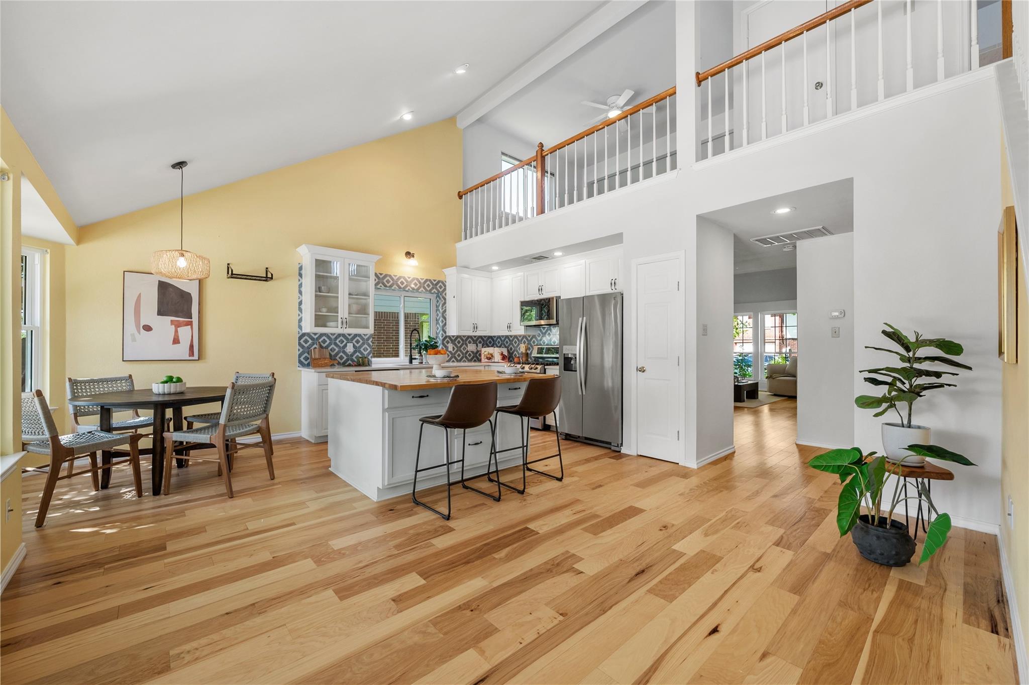 17121 Village Glen RD