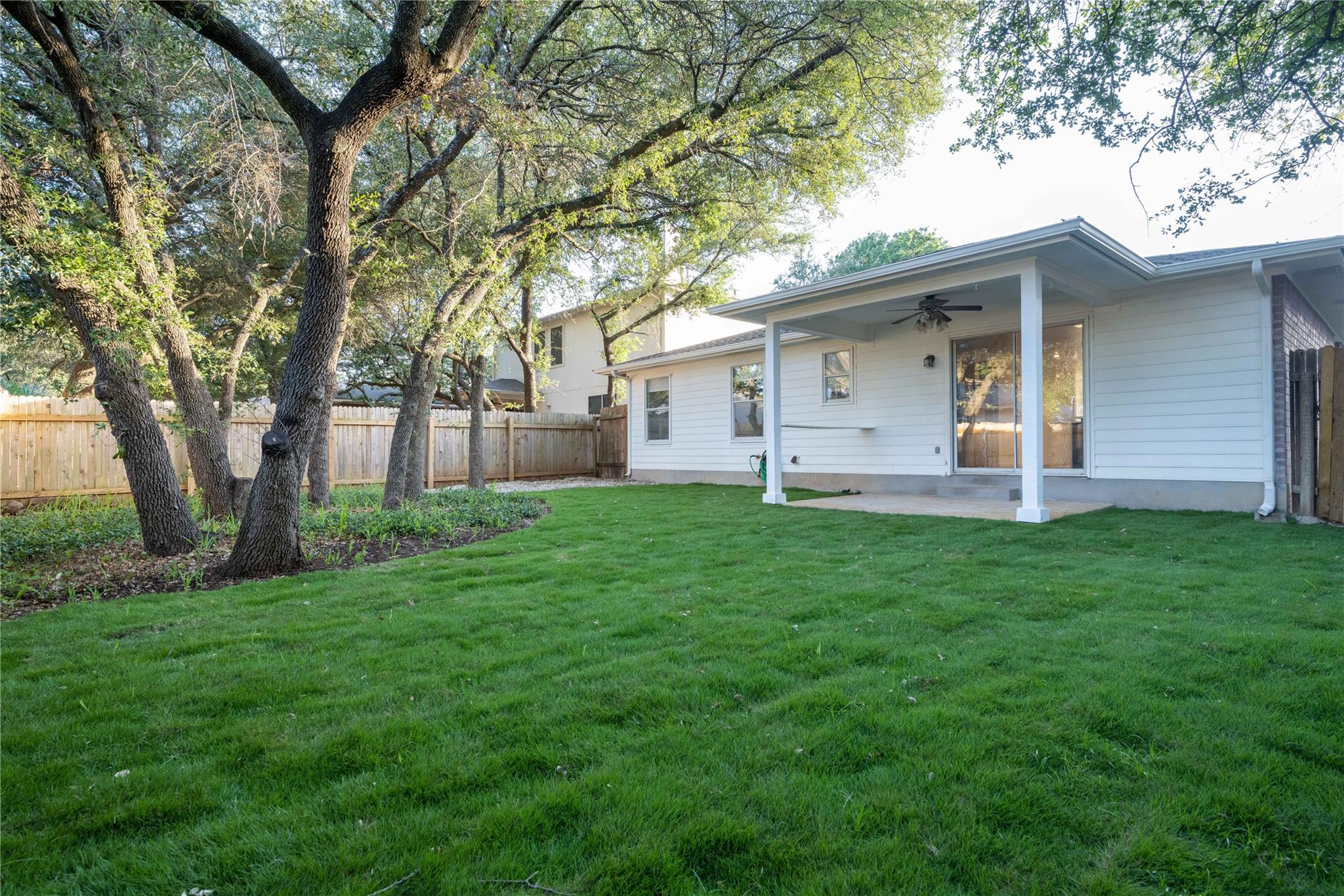 1800 Carriage Hills