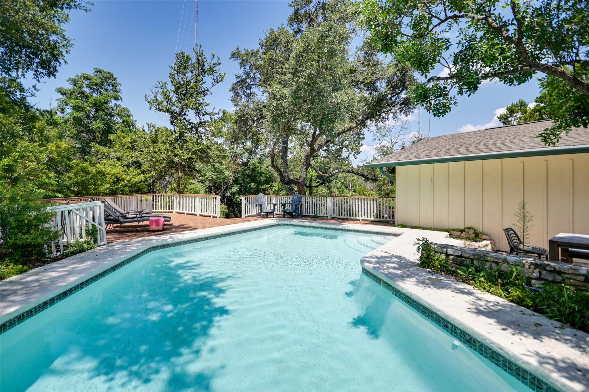 2412 Deer PASS