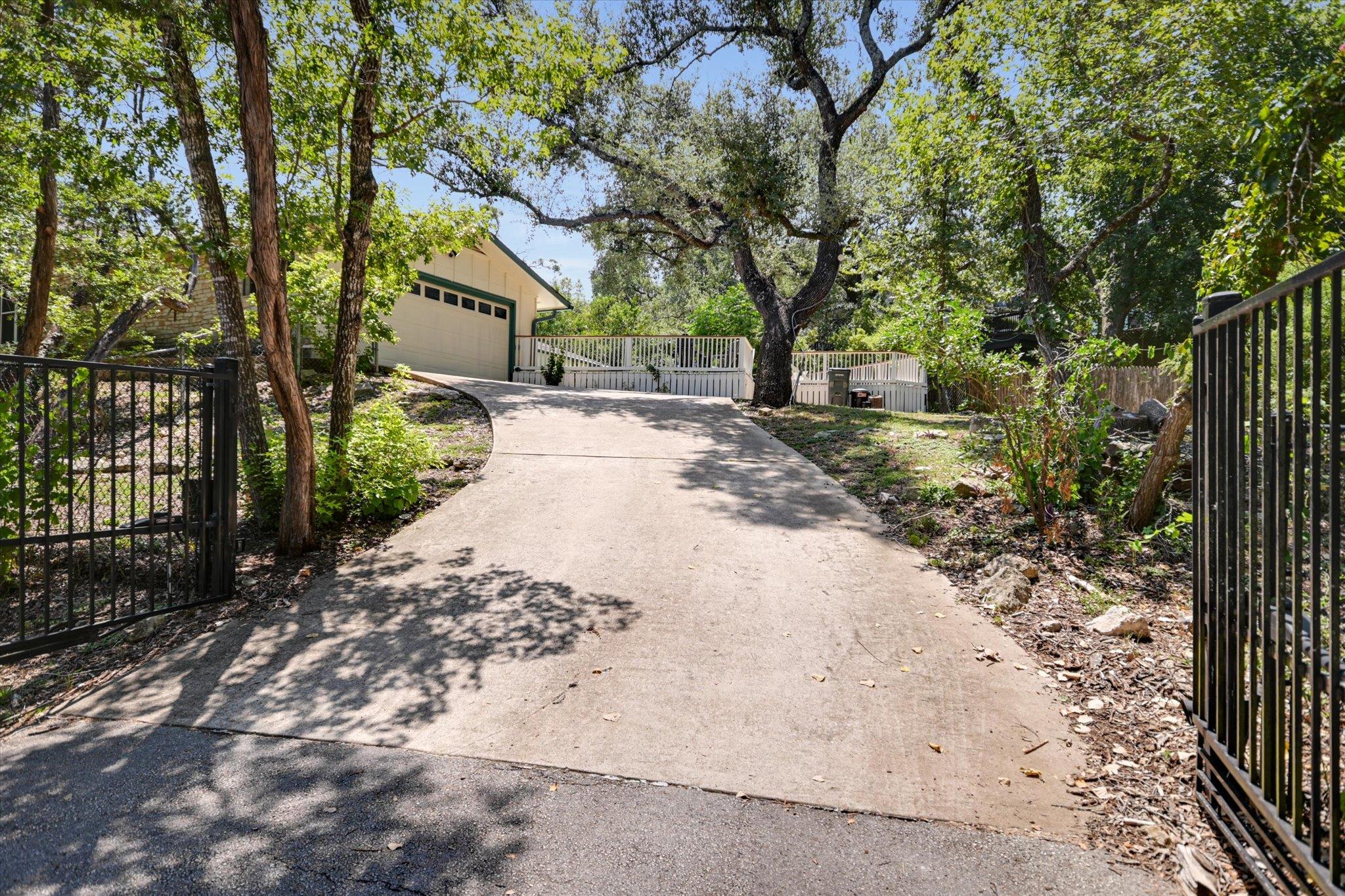 2412 Deer PASS