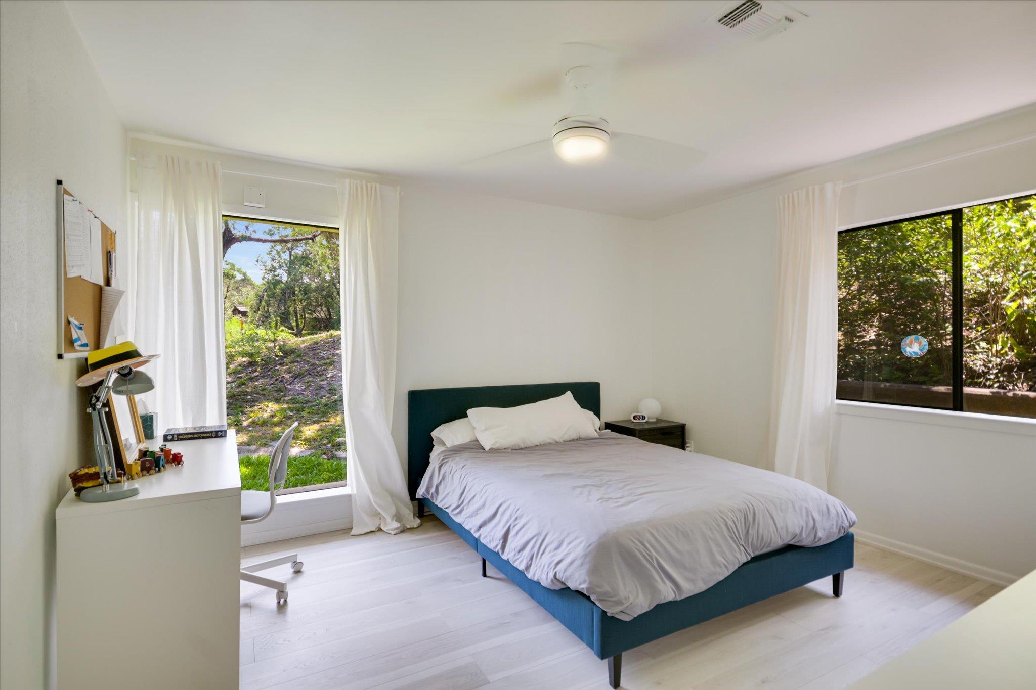2412 Deer PASS