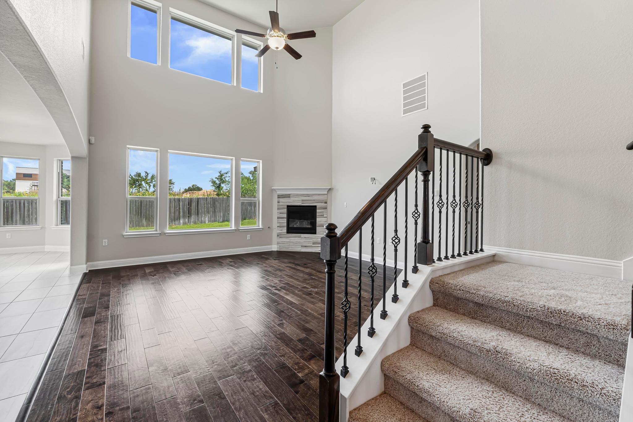 505 Fair Oaks DR