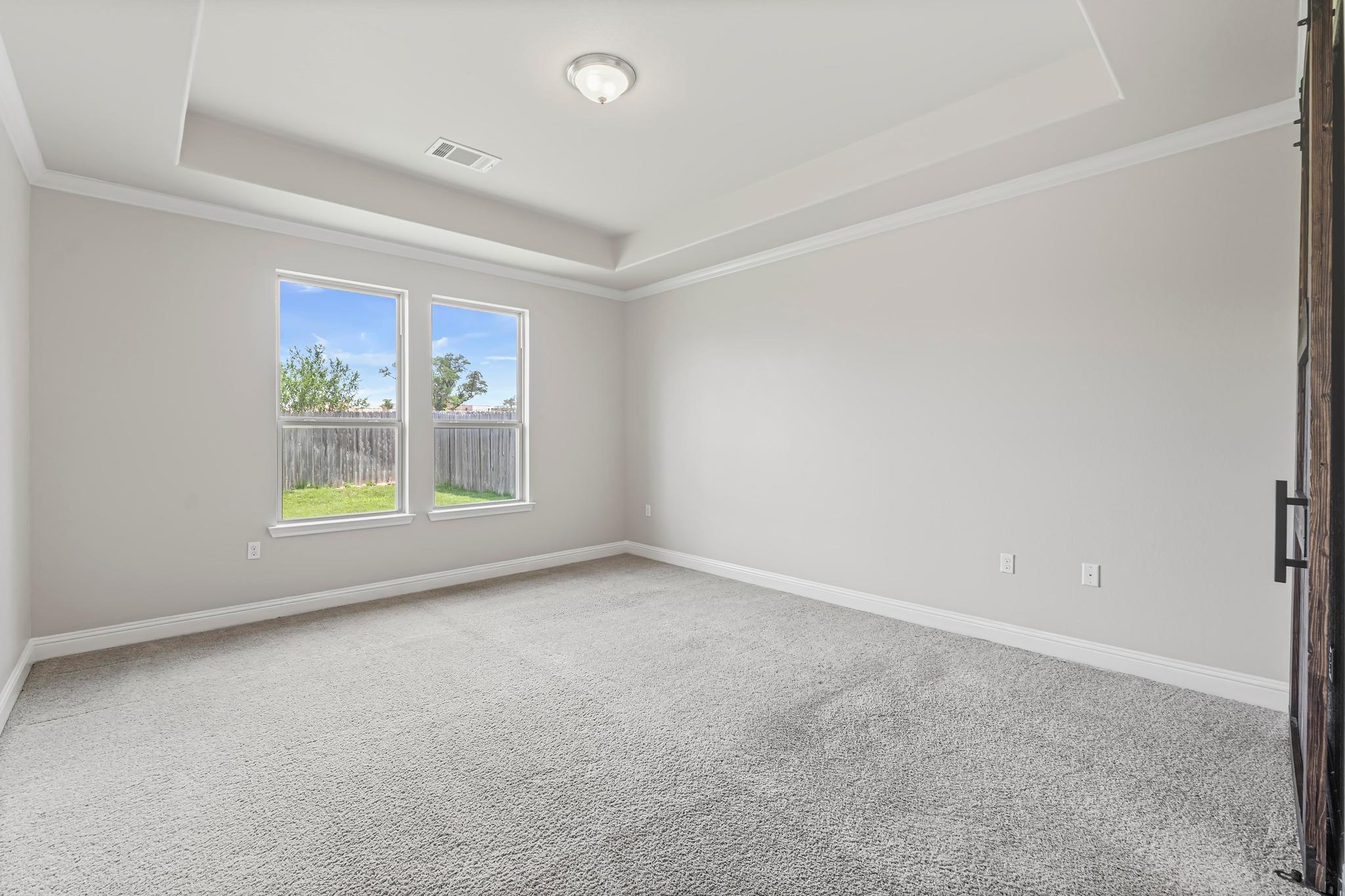 505 Fair Oaks DR