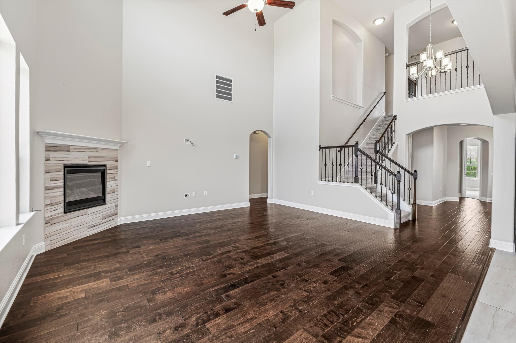 505 Fair Oaks DR