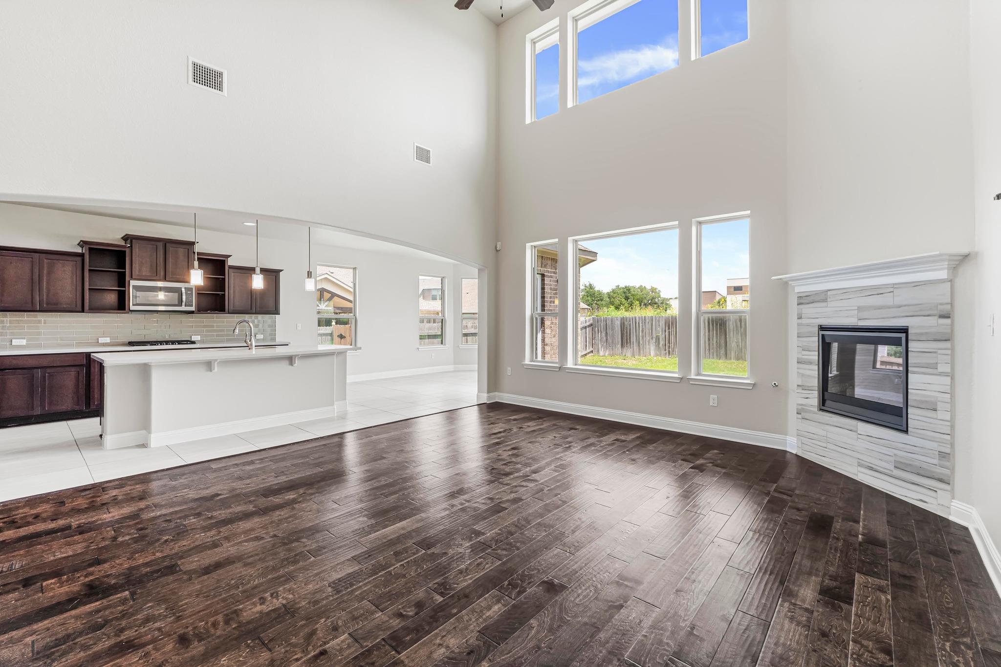 505 Fair Oaks DR