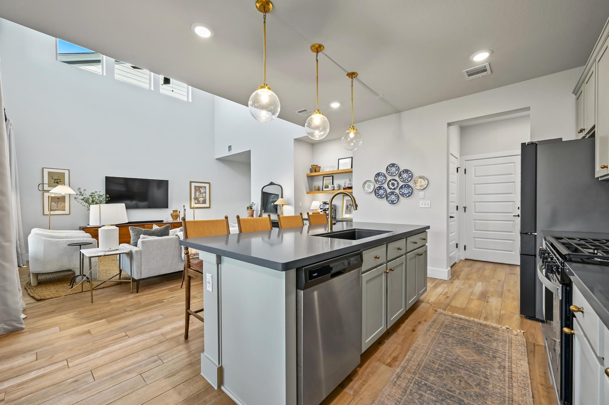 8513 Cottage Rose DR