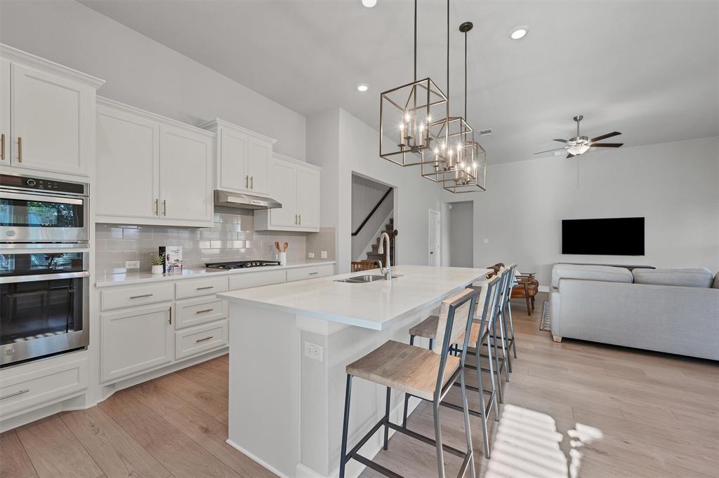 1089 Pink Granite BLVD