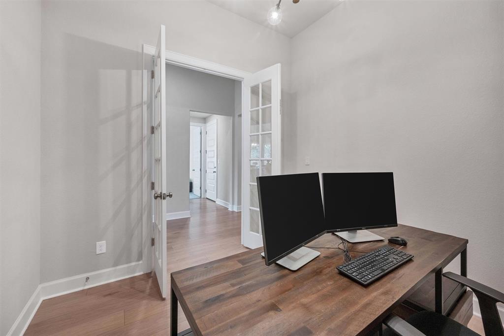 1089 Pink Granite BLVD