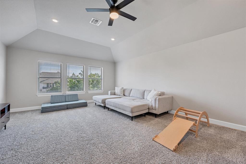 1089 Pink Granite BLVD