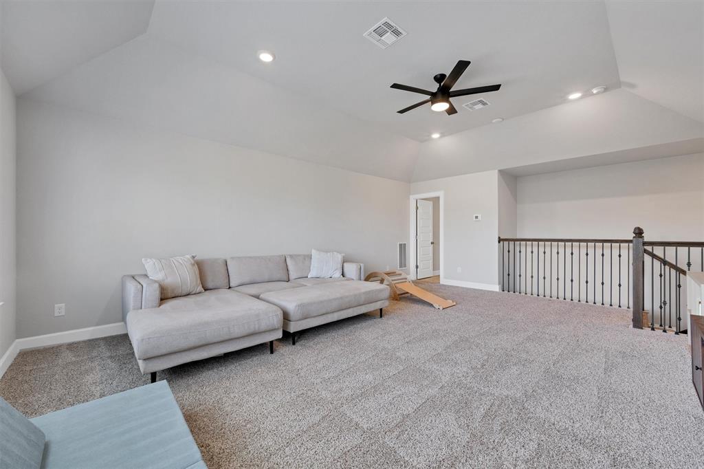 1089 Pink Granite BLVD