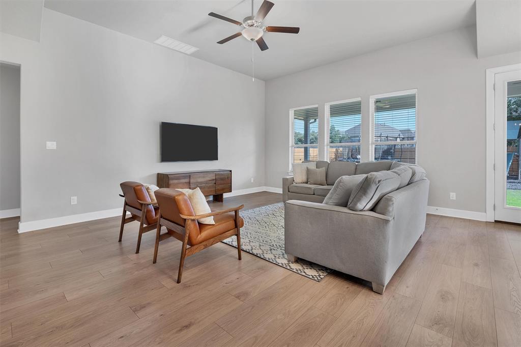 1089 Pink Granite BLVD