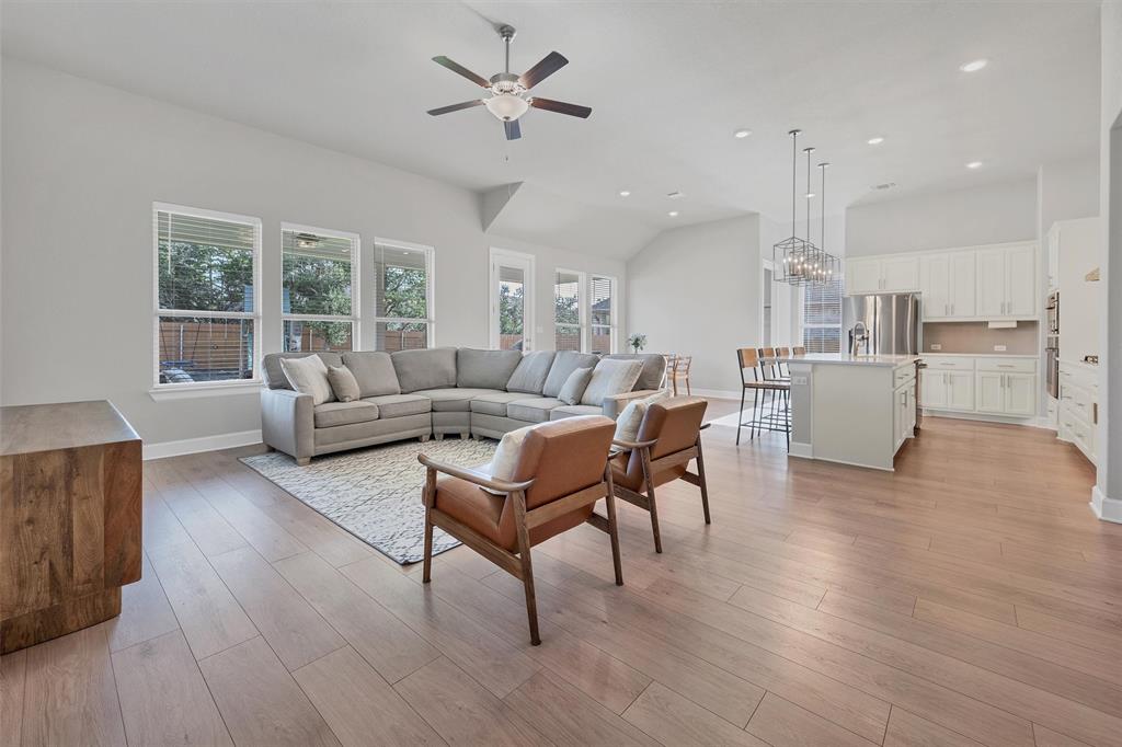 1089 Pink Granite BLVD