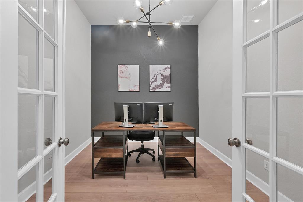 1089 Pink Granite BLVD