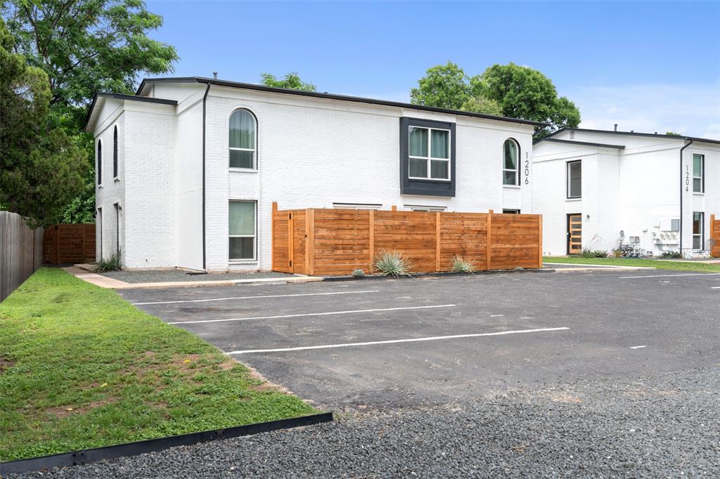 1206 Hollow Creek DR # 1