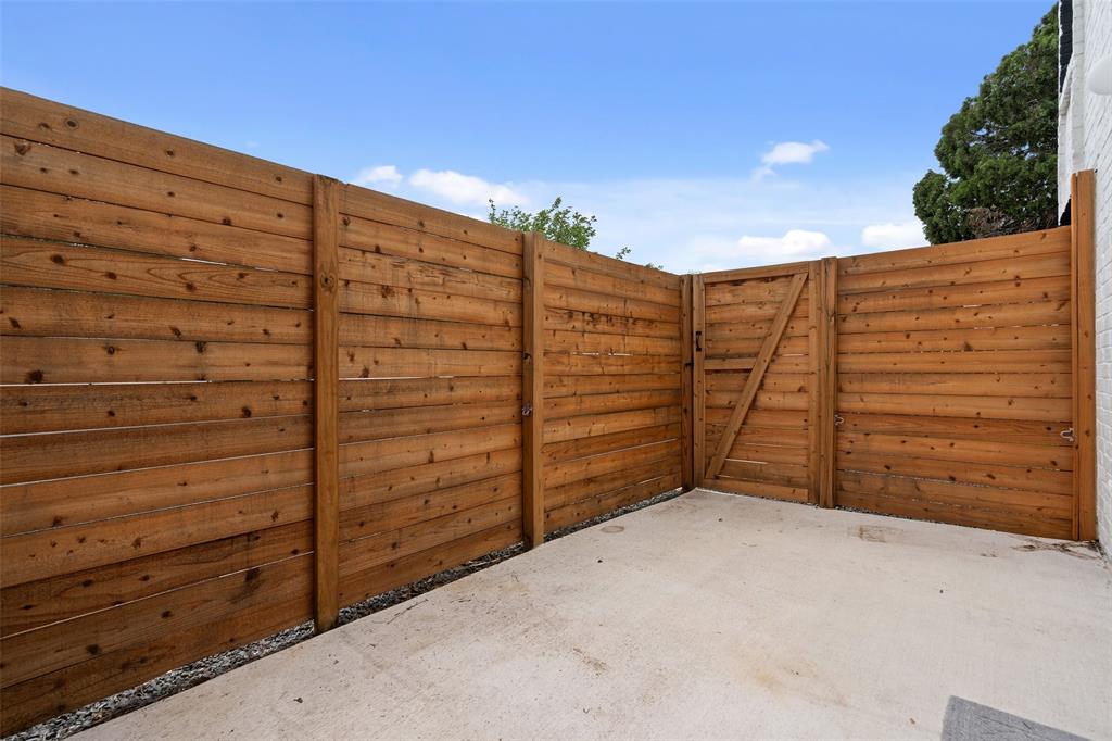 1206 Hollow Creek DR # 1