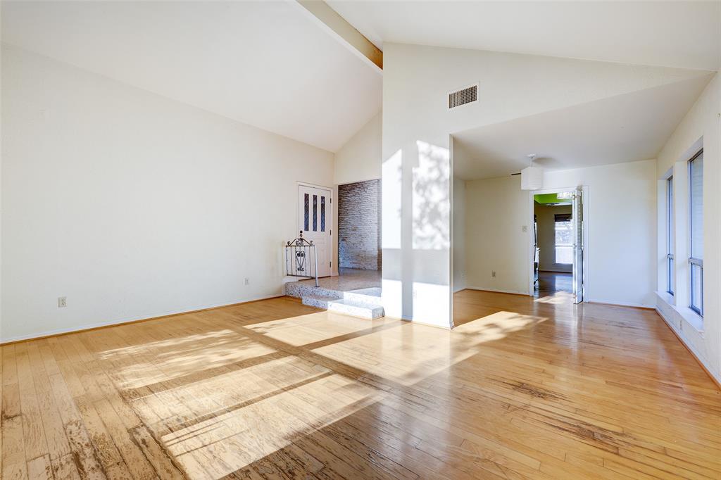 4614 Trail Crest CIR