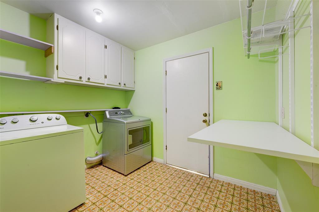 4614 Trail Crest CIR