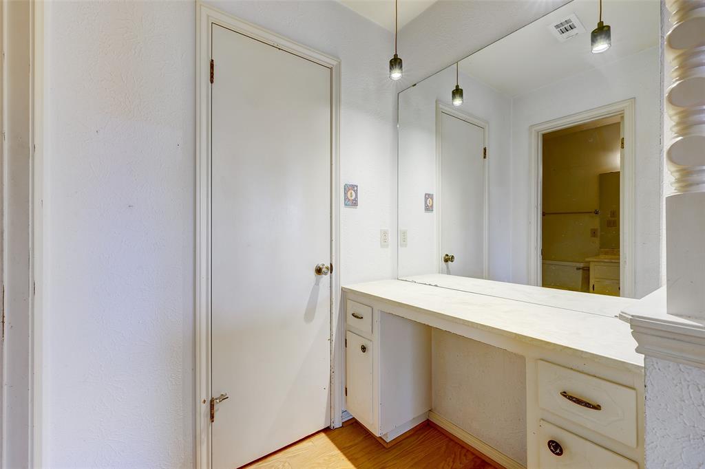 4614 Trail Crest CIR