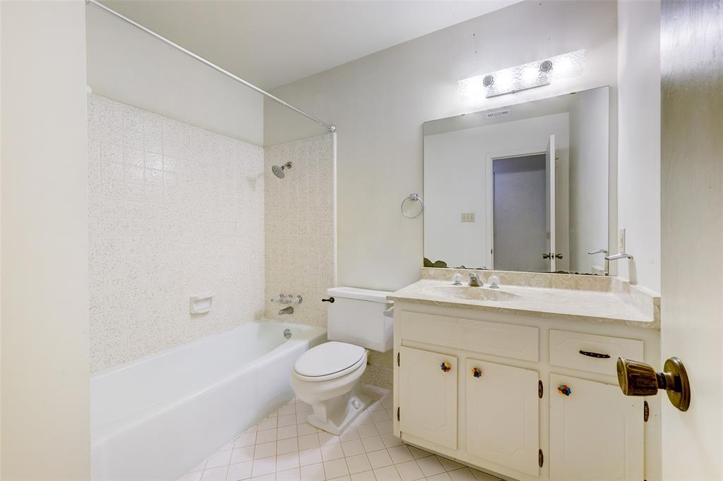 4614 Trail Crest CIR