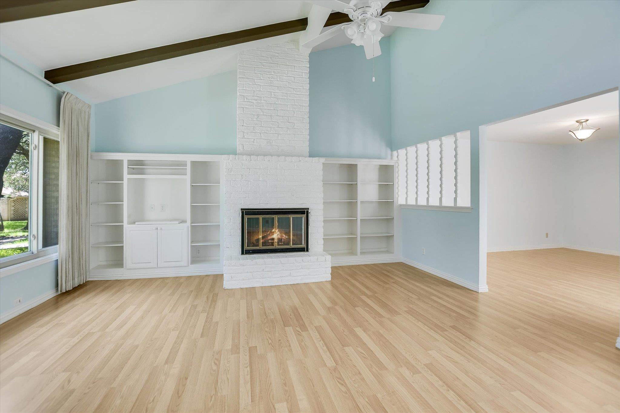 8113 East CT