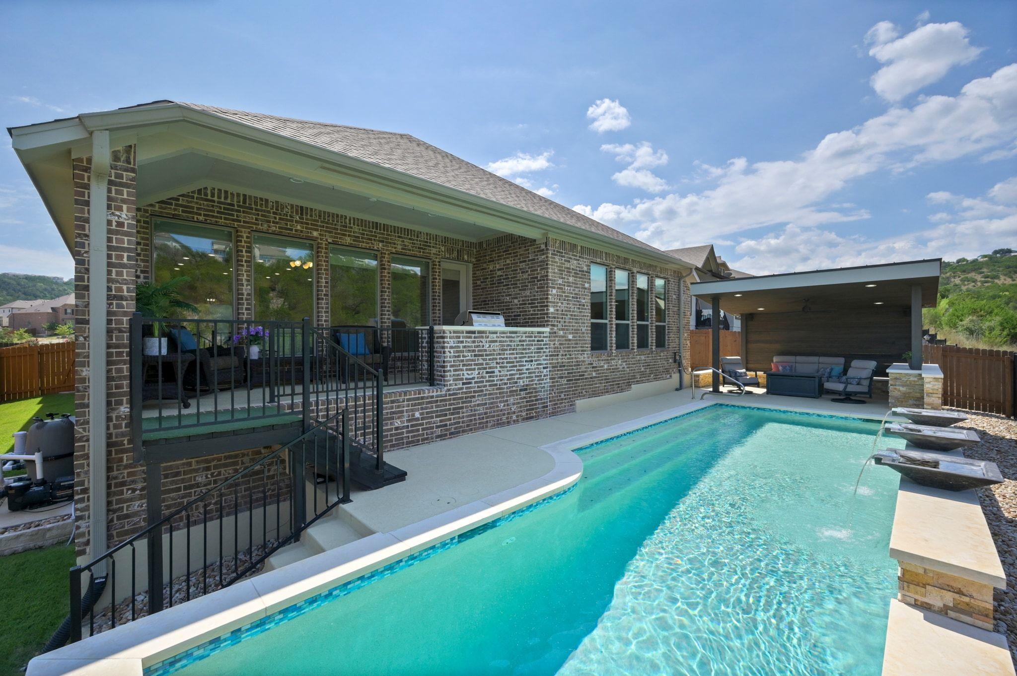 17904 Dufour DR