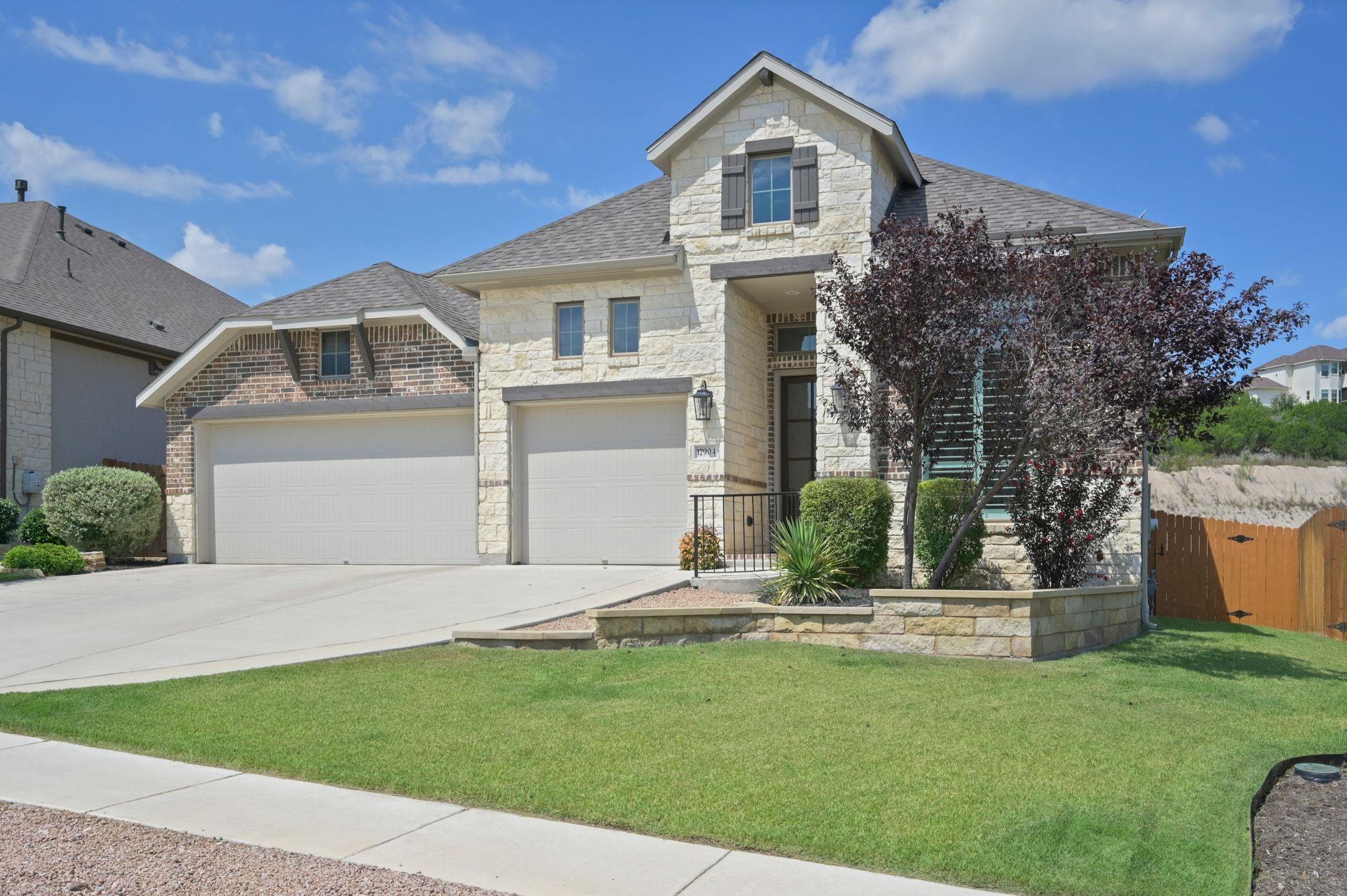 17904 Dufour DR