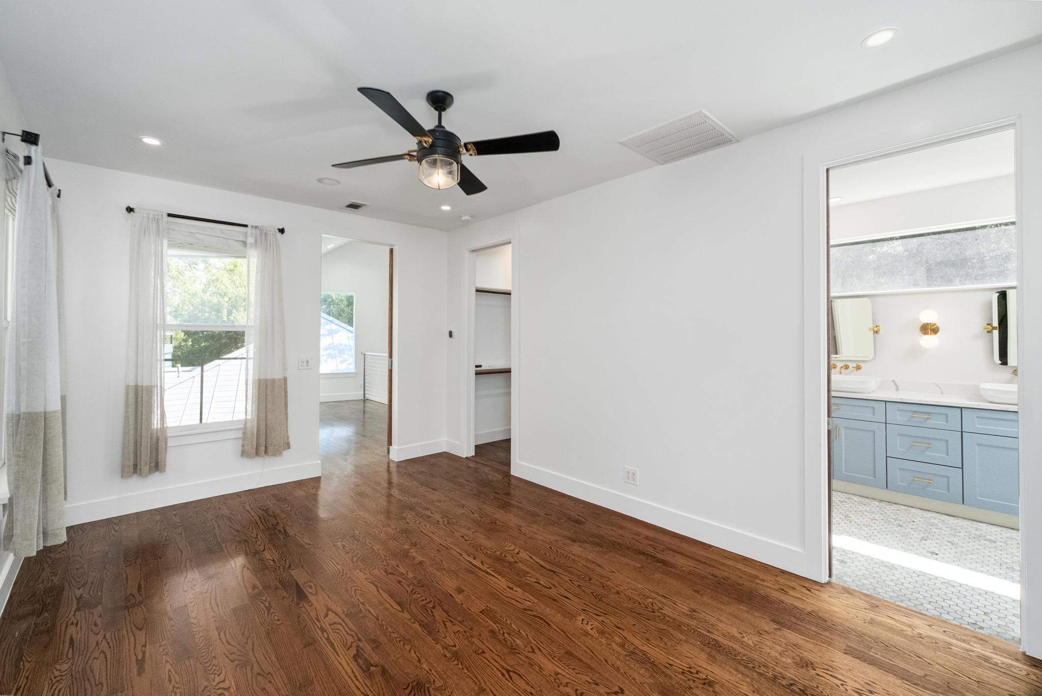 307 W Annie ST