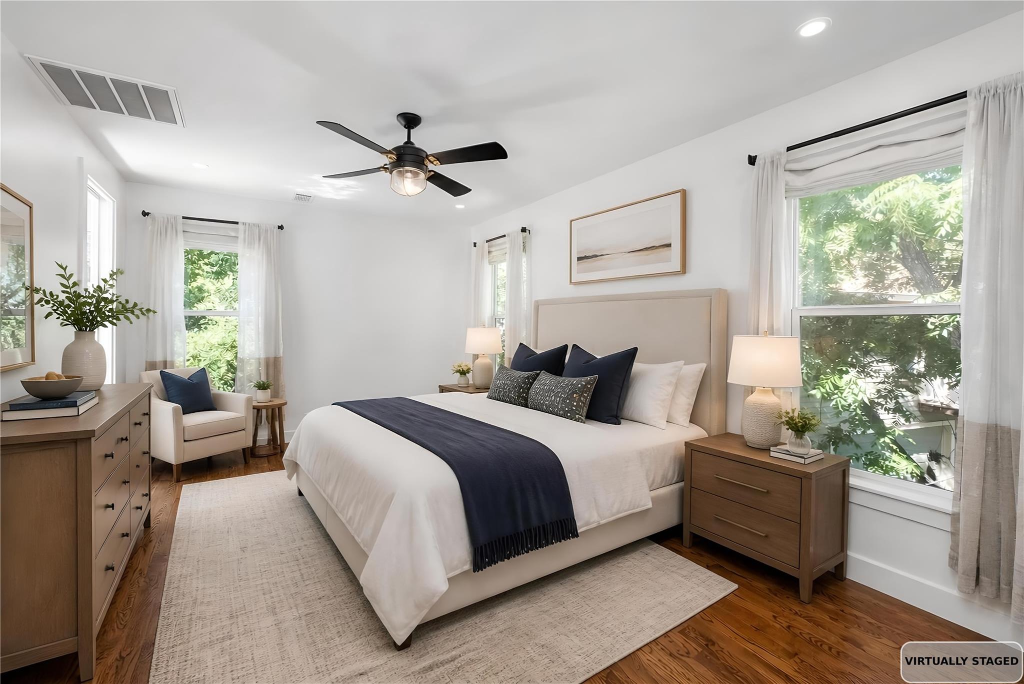 307 W Annie ST
