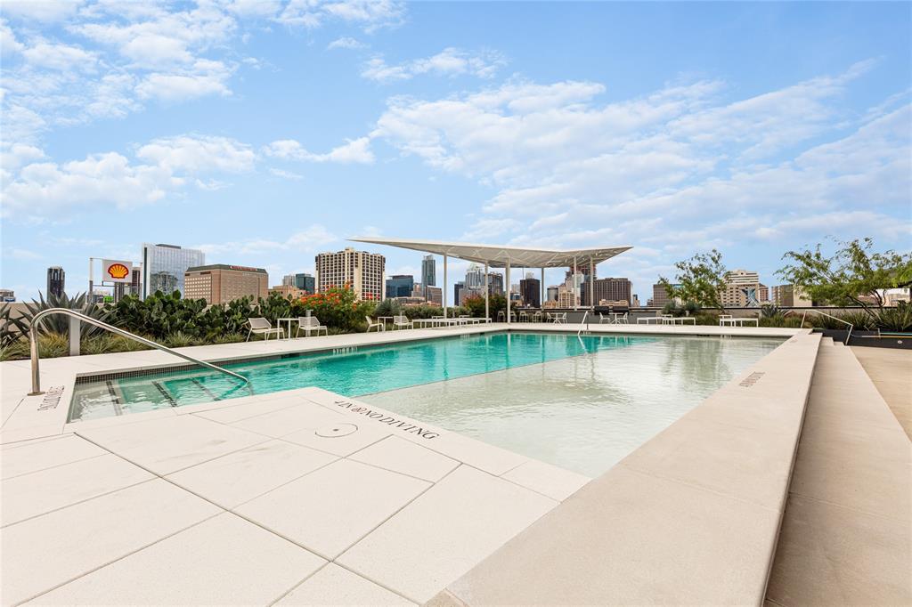 800 Embassy DR # 215