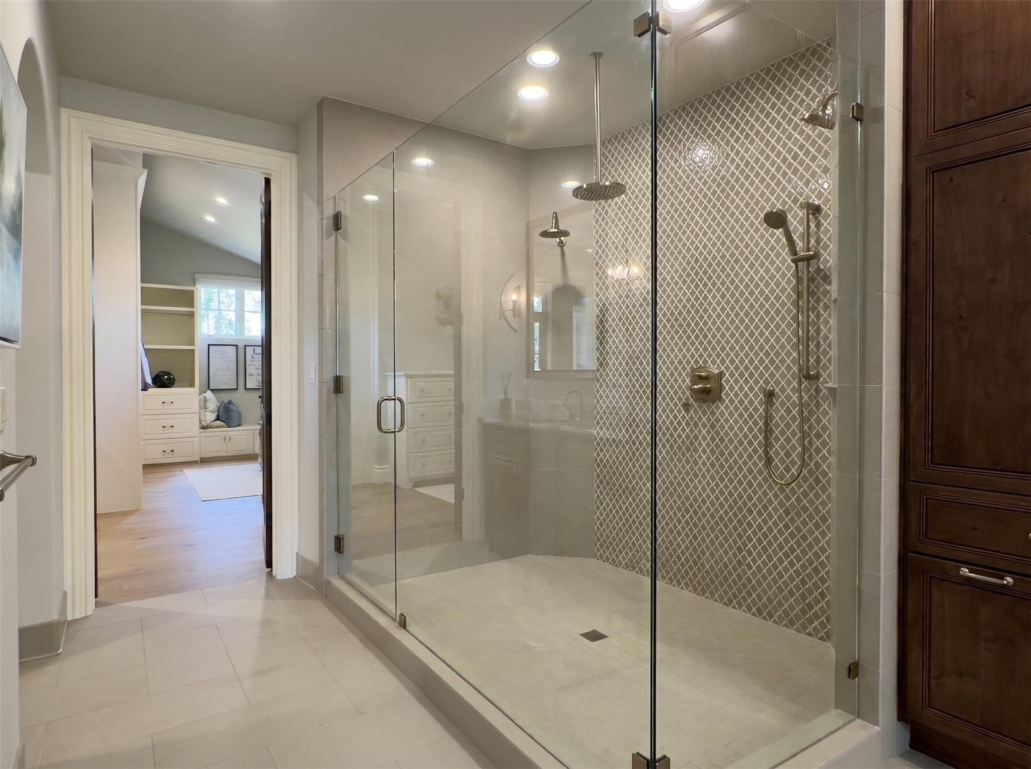 433 Brandon WAY
