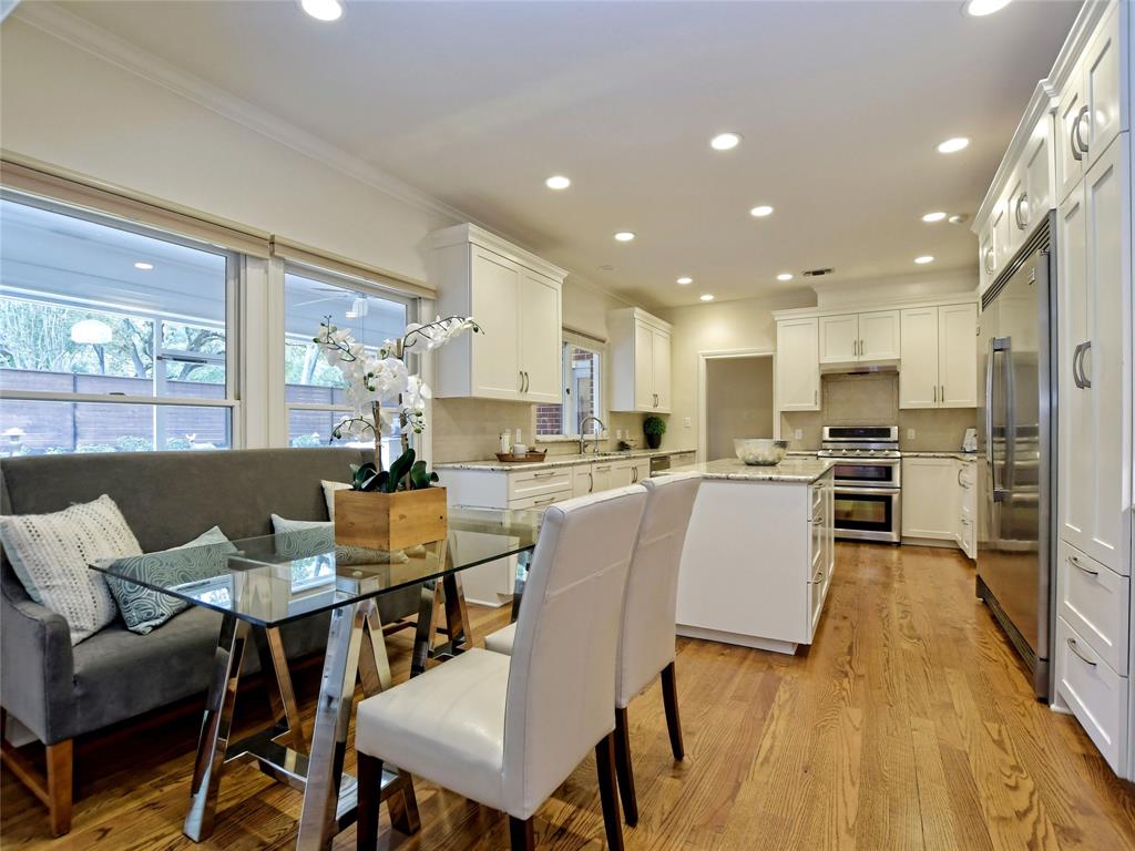 203 WALLIS DRIVE DR