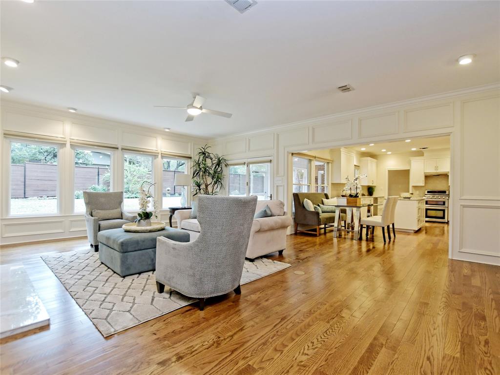 203 WALLIS DRIVE DR