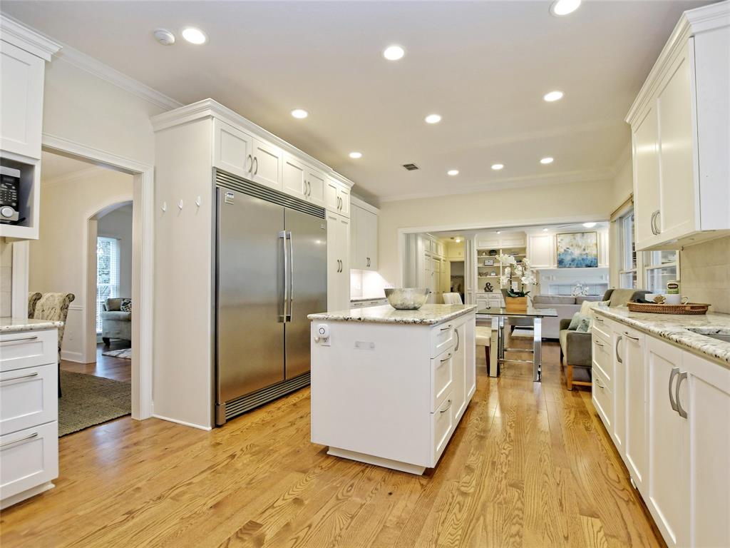 203 WALLIS DRIVE DR