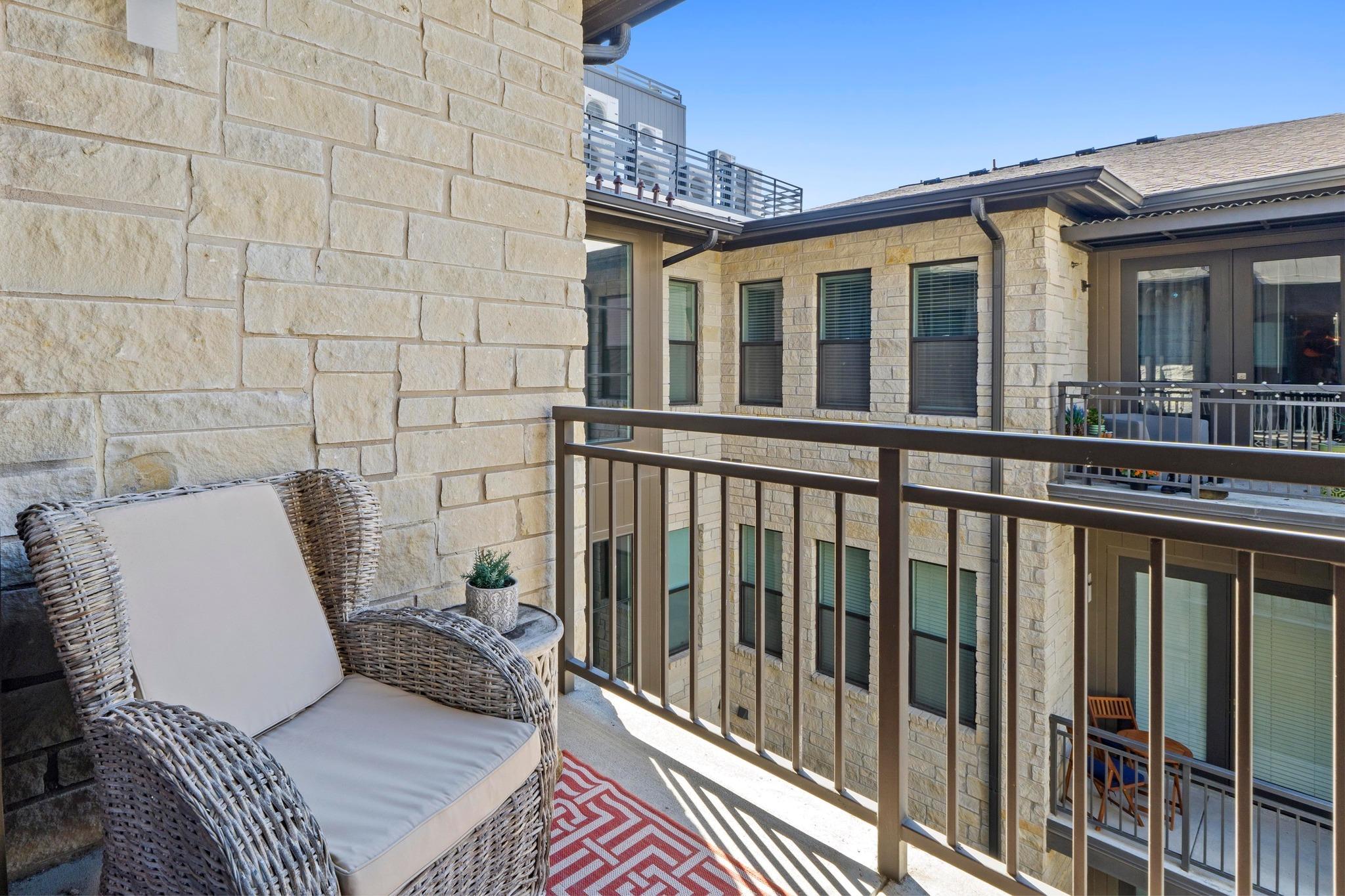 4501 Jackson Ave # 5302