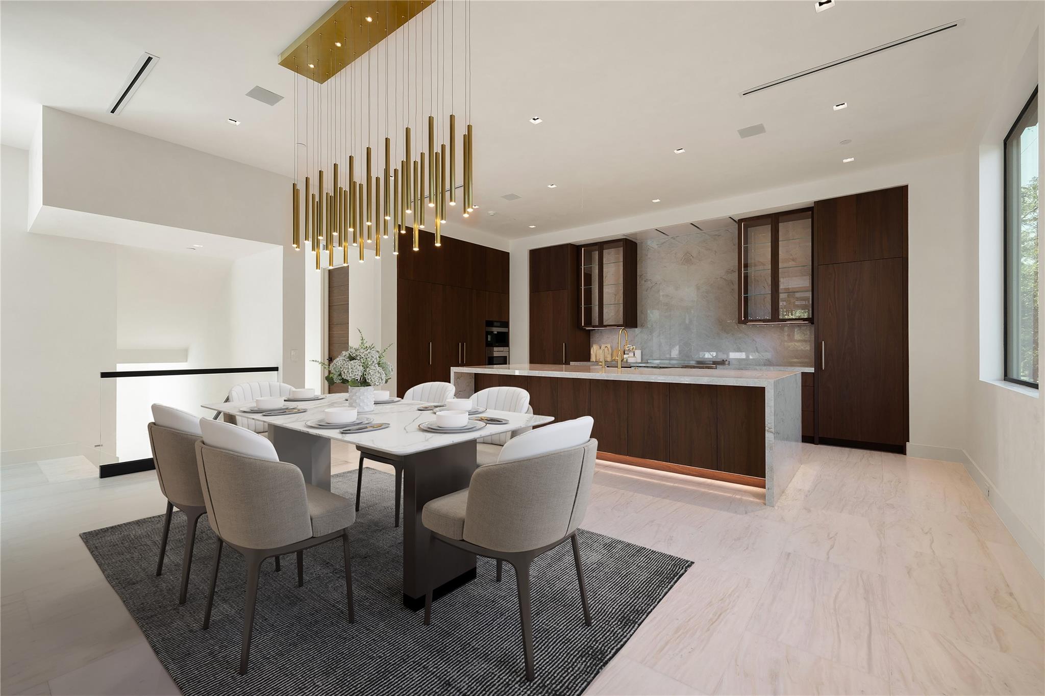 2503 Westlake DR # 101