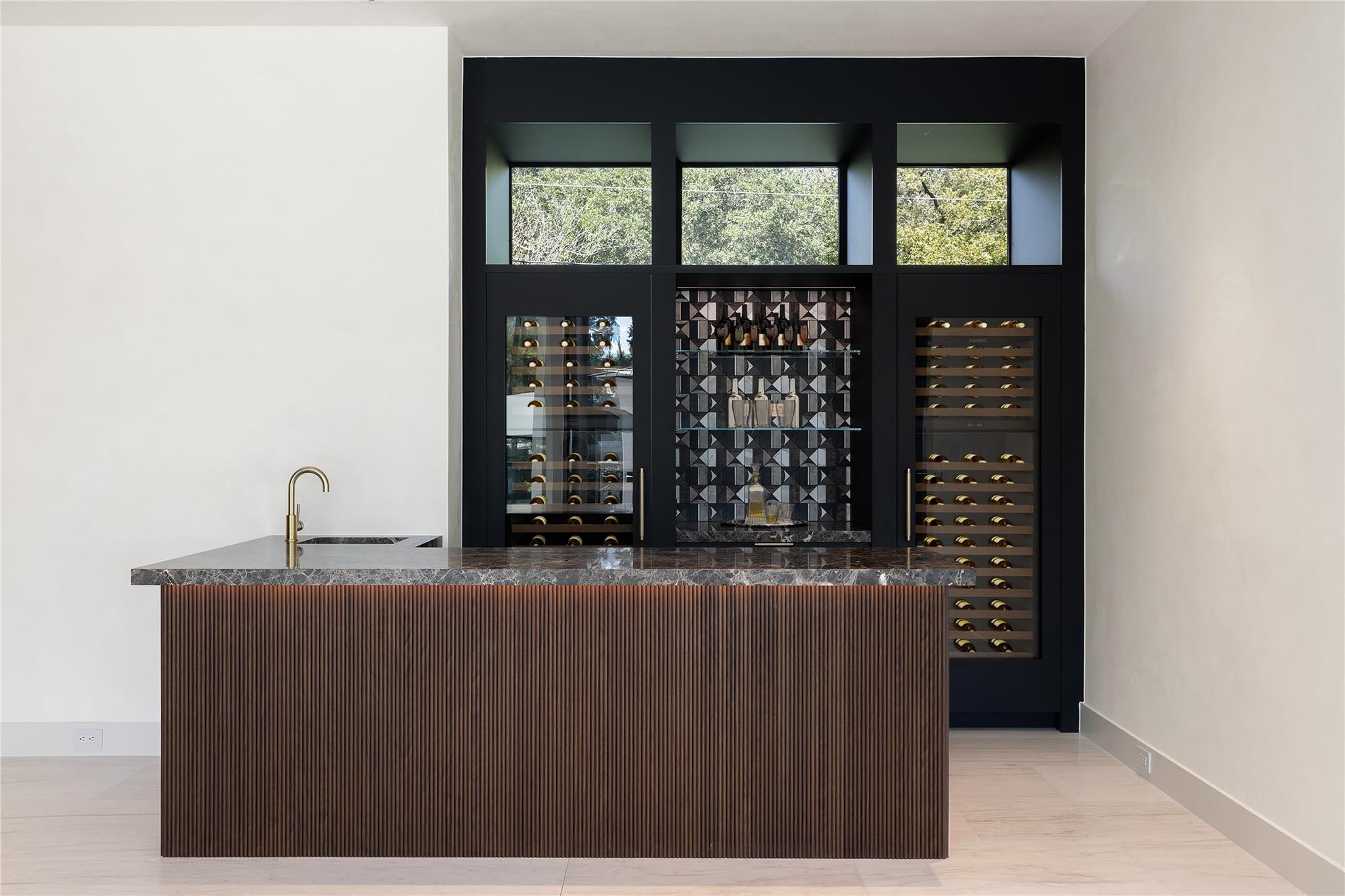 2503 Westlake DR # 101