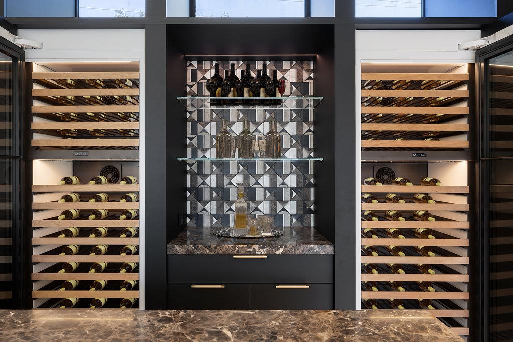 2503 Westlake DR # 101