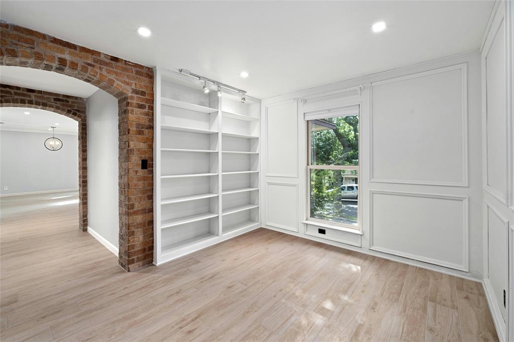 1502 Shannon Oaks TRL