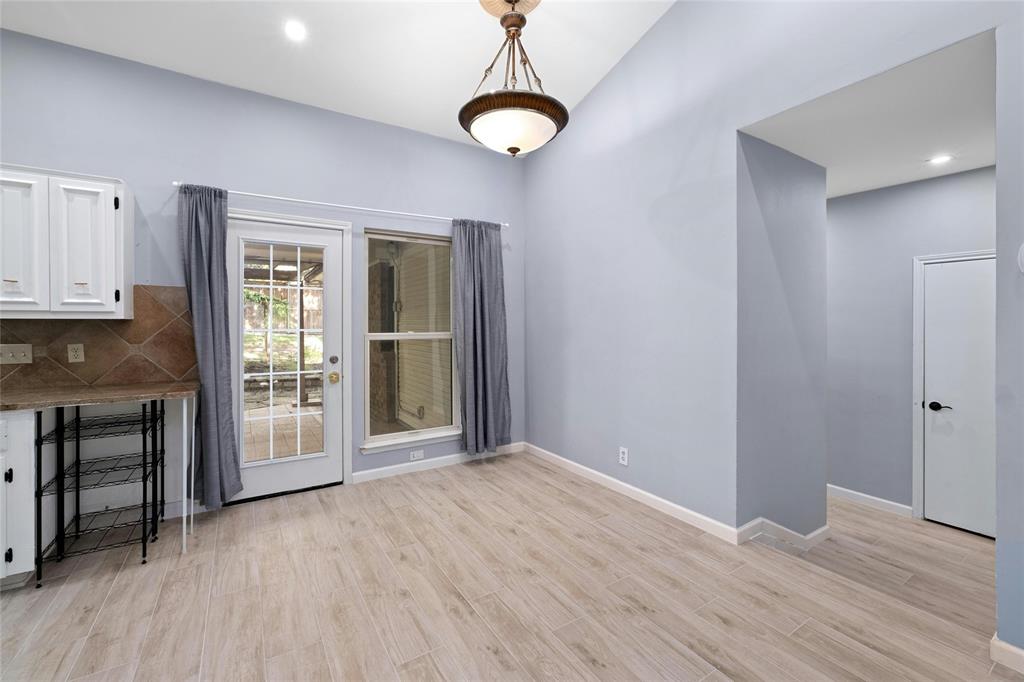 1502 Shannon Oaks TRL