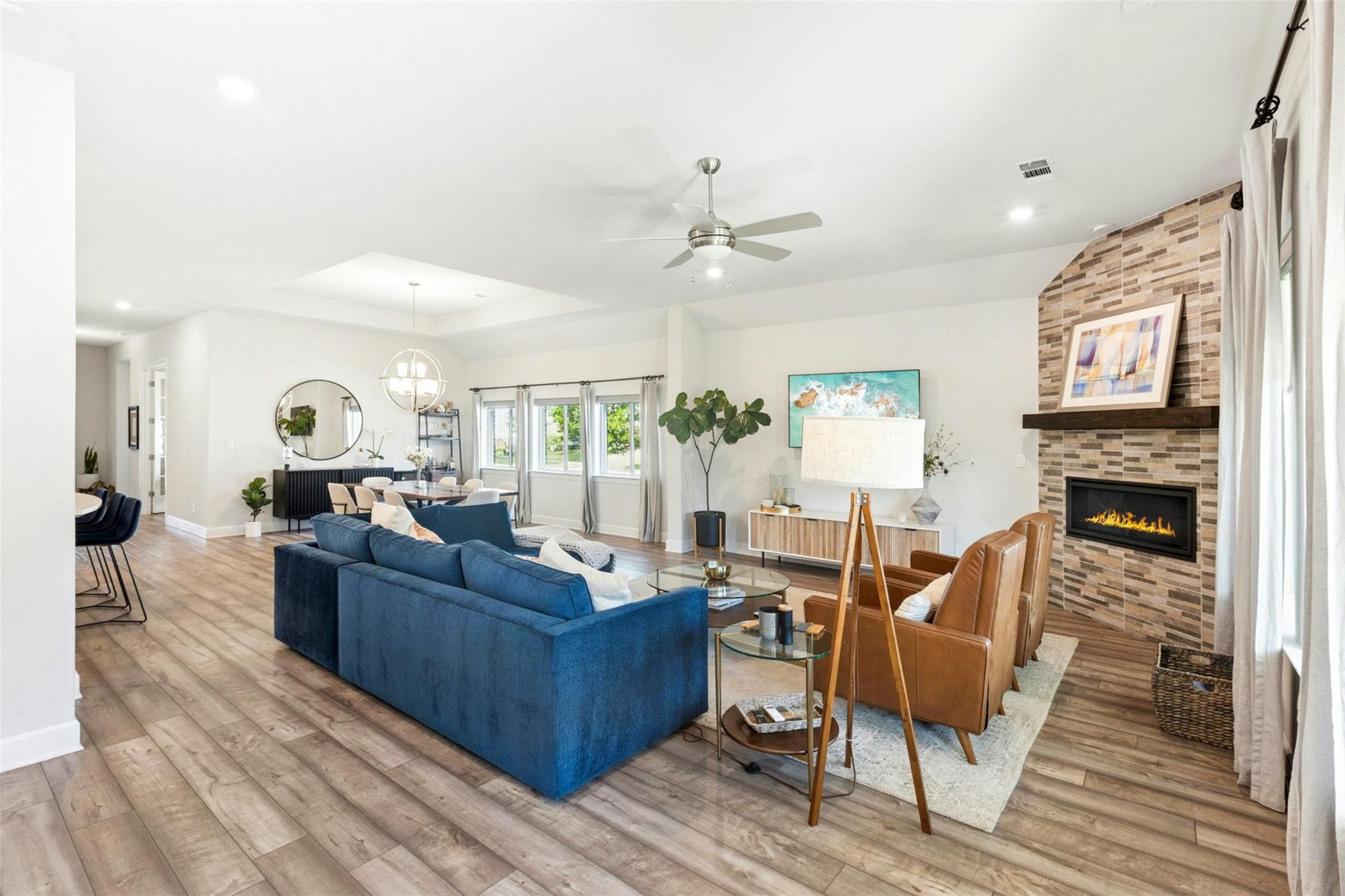 128 Mountain Lion RD