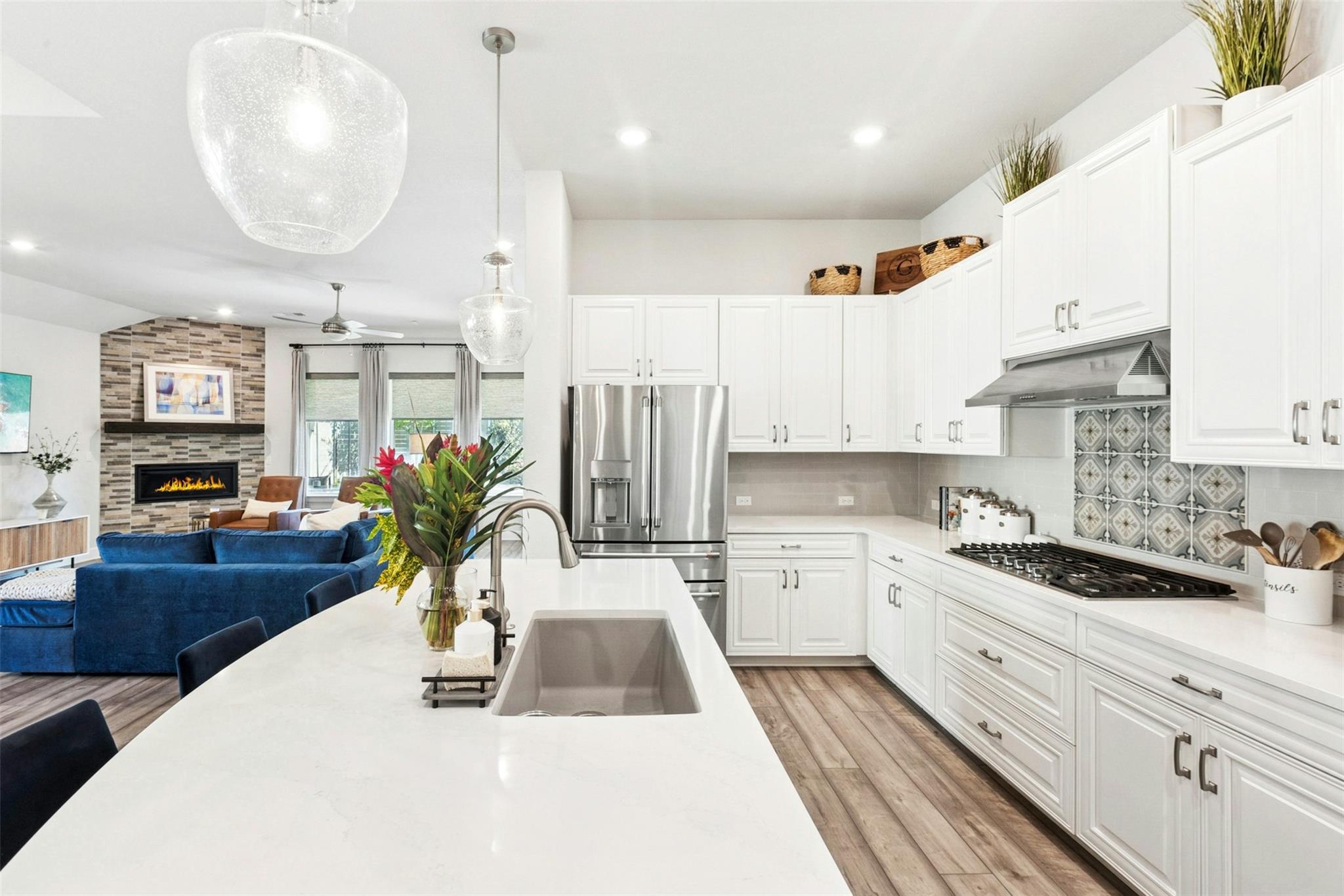 128 Mountain Lion RD