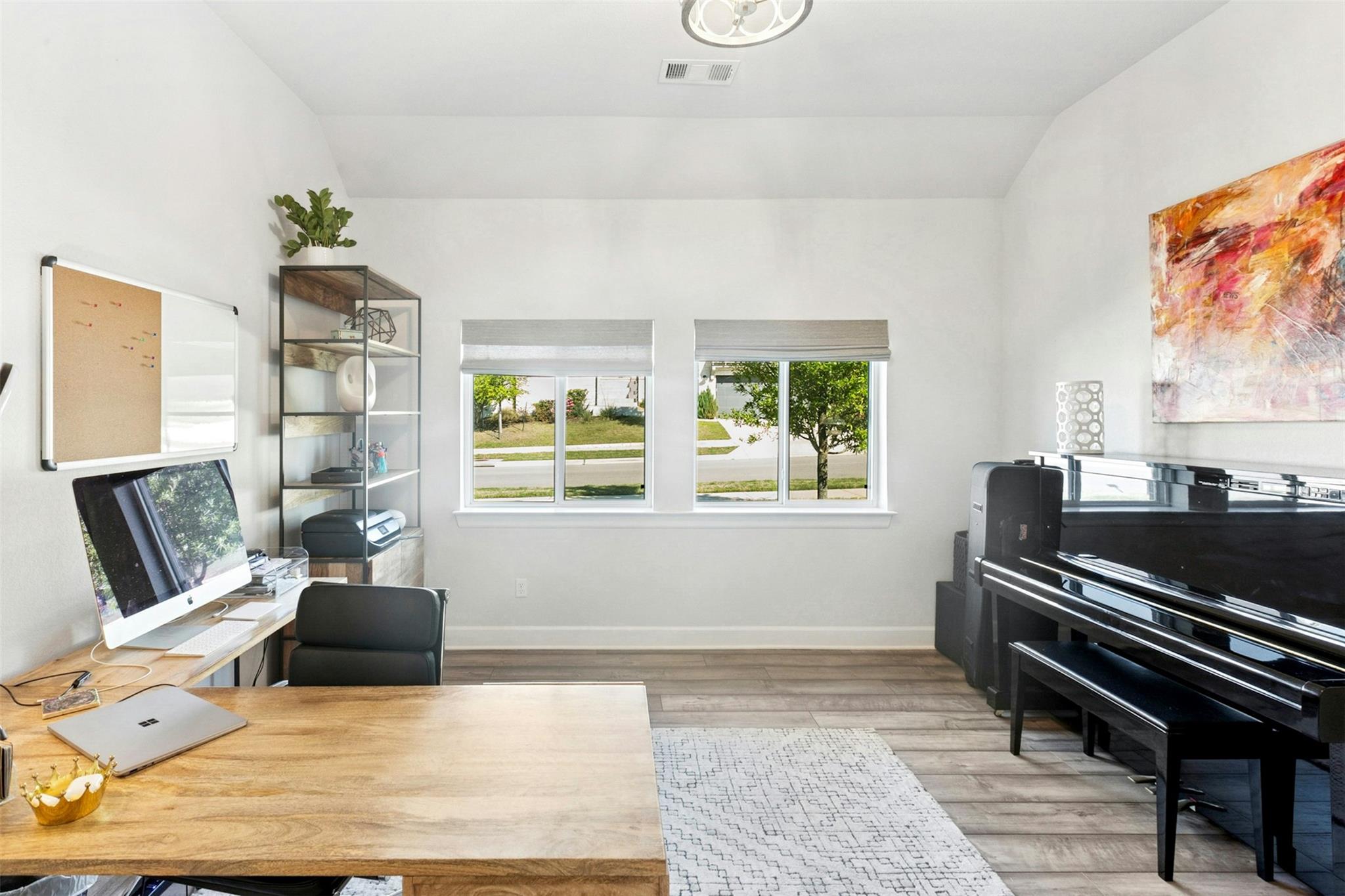 128 Mountain Lion RD