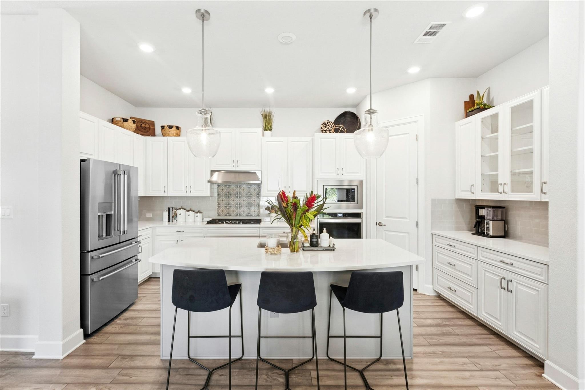 128 Mountain Lion RD