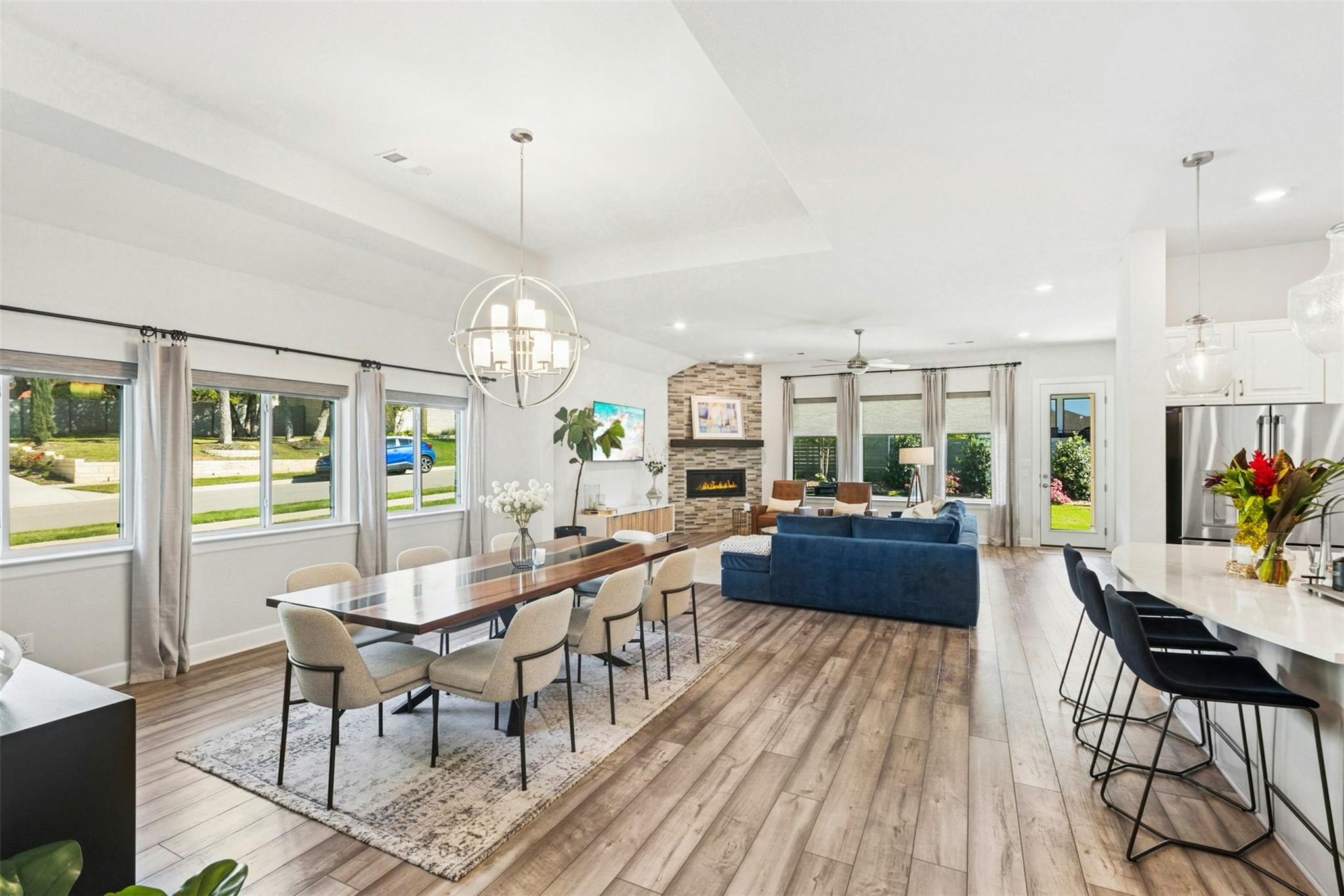 128 Mountain Lion RD