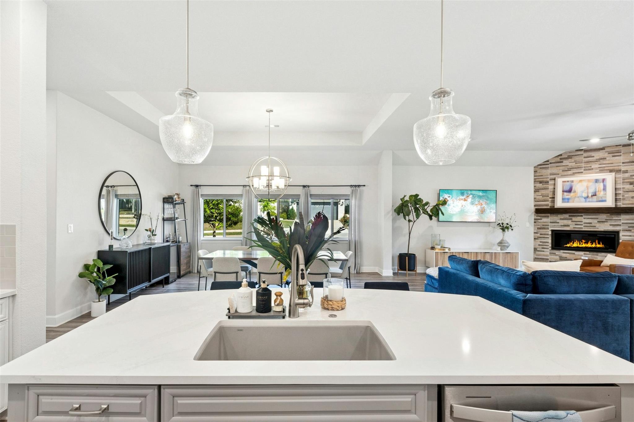 128 Mountain Lion RD