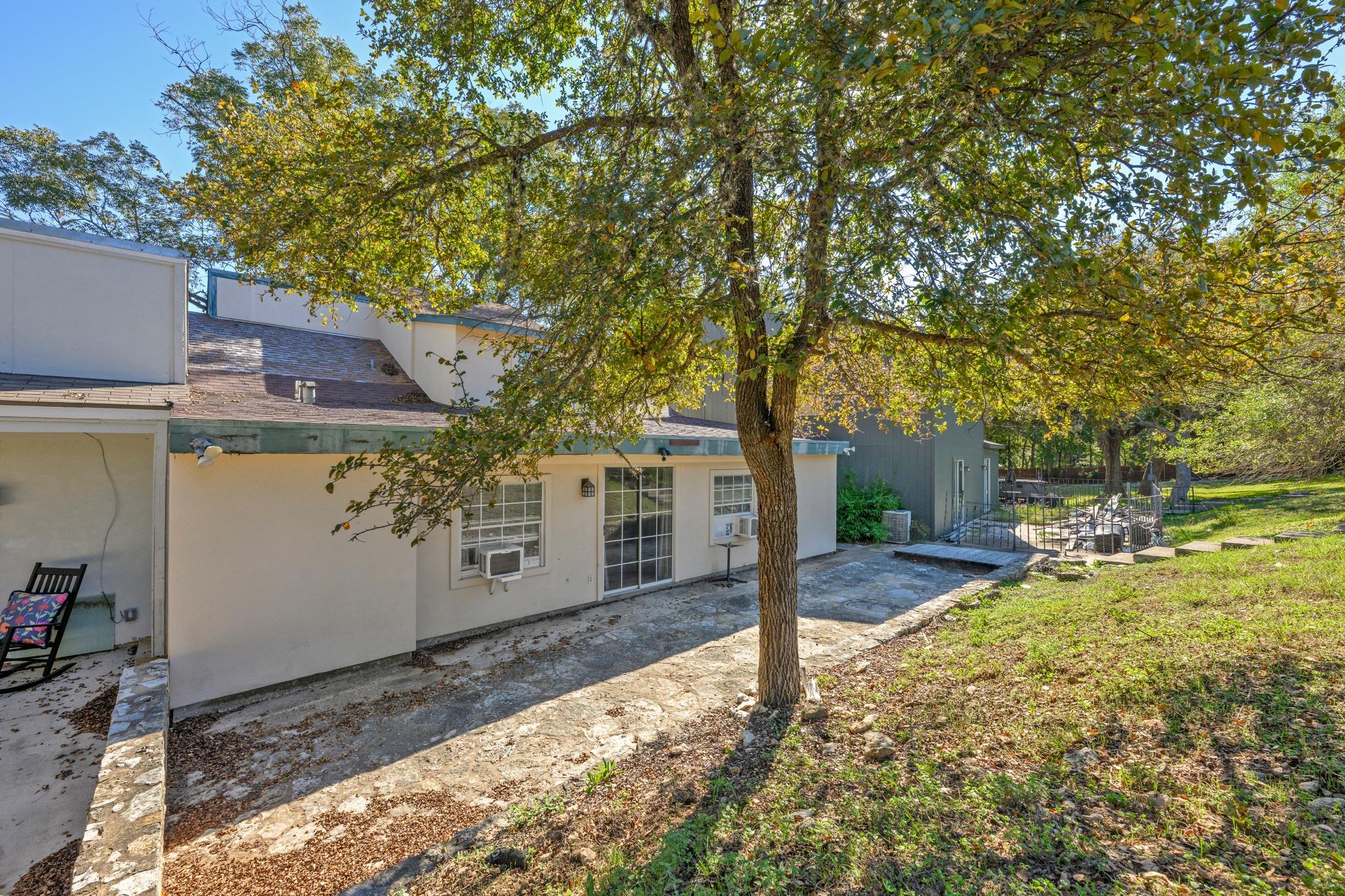 10 Townhouse CIR