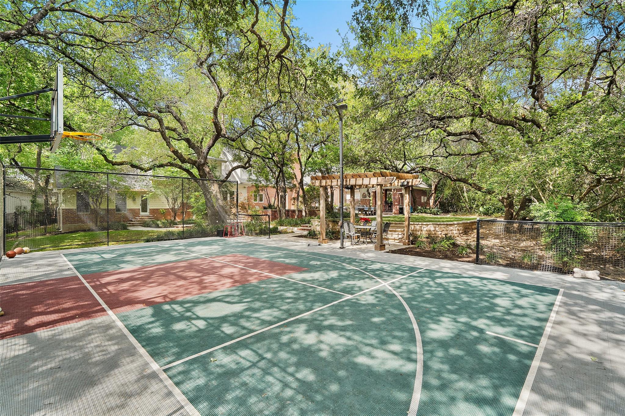 2601 Buckminister CT